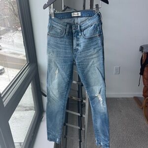 Madewell 9inch high rise skinny skinny jean light distressed wash 23